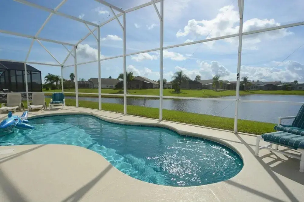 1029 3 Bedroom Pool Home, Eagle Pointe Kissimmee