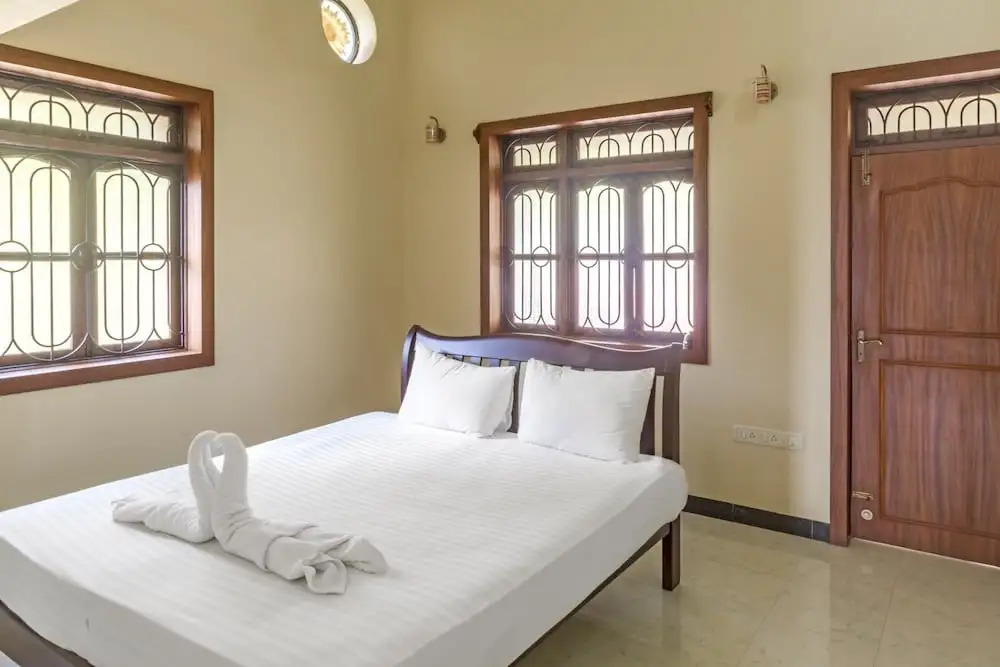 GuestHouser 2 BHK Apartment 92c1