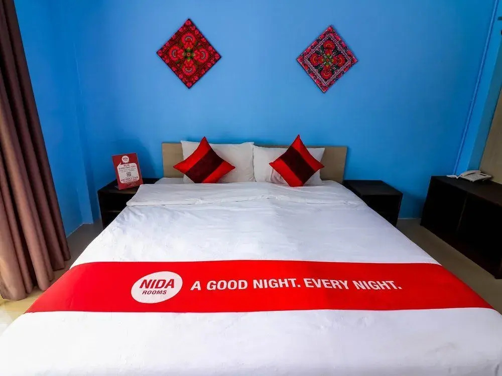 Nida Rooms Rat Uthit Soi 7 Temple