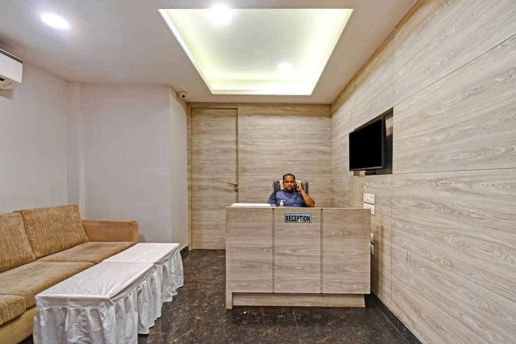 Super Townhouse Hotel All In One Near City Centre Salt Lake