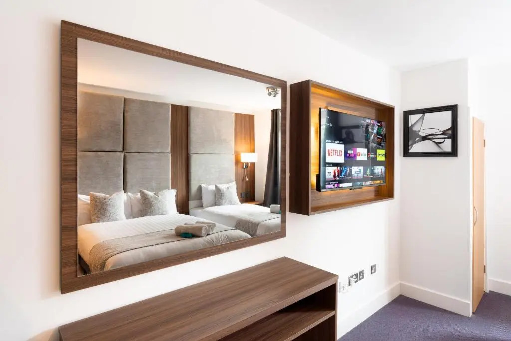 Rivers Hotel