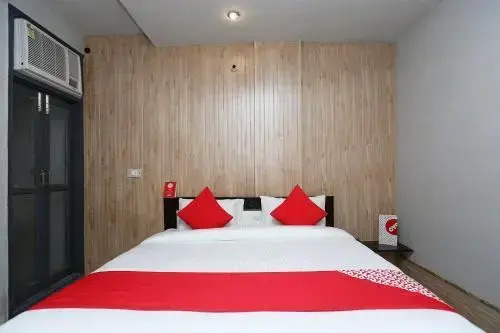 K-town Regency By OYO Rooms