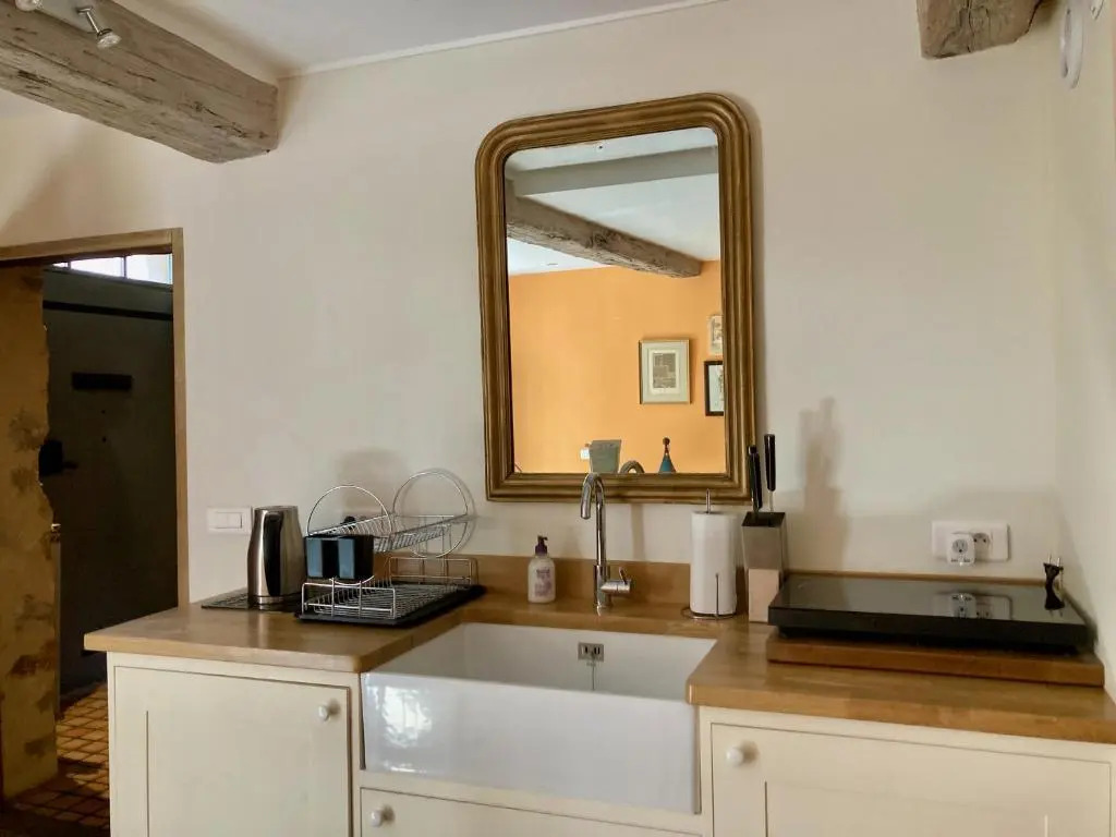 Charming Apartment in the heart of Valbonne Village