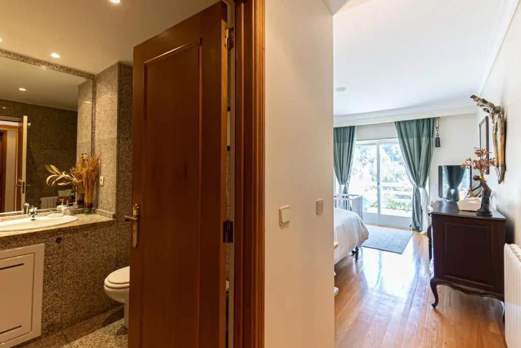 Exclusive Luxury4you – Beachfront Boutique Penthouse Apt!