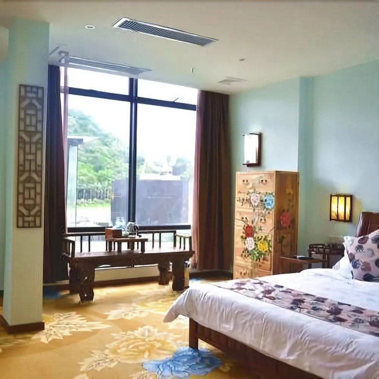 Hetang Yuese Garden Hotel