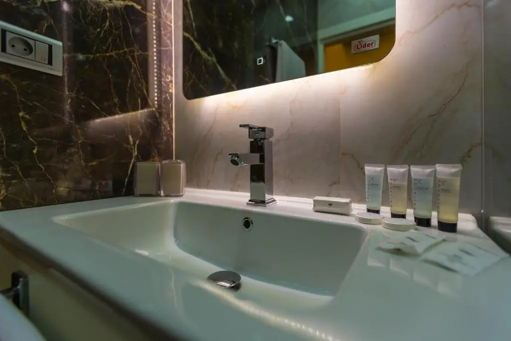 Aksent Hotel