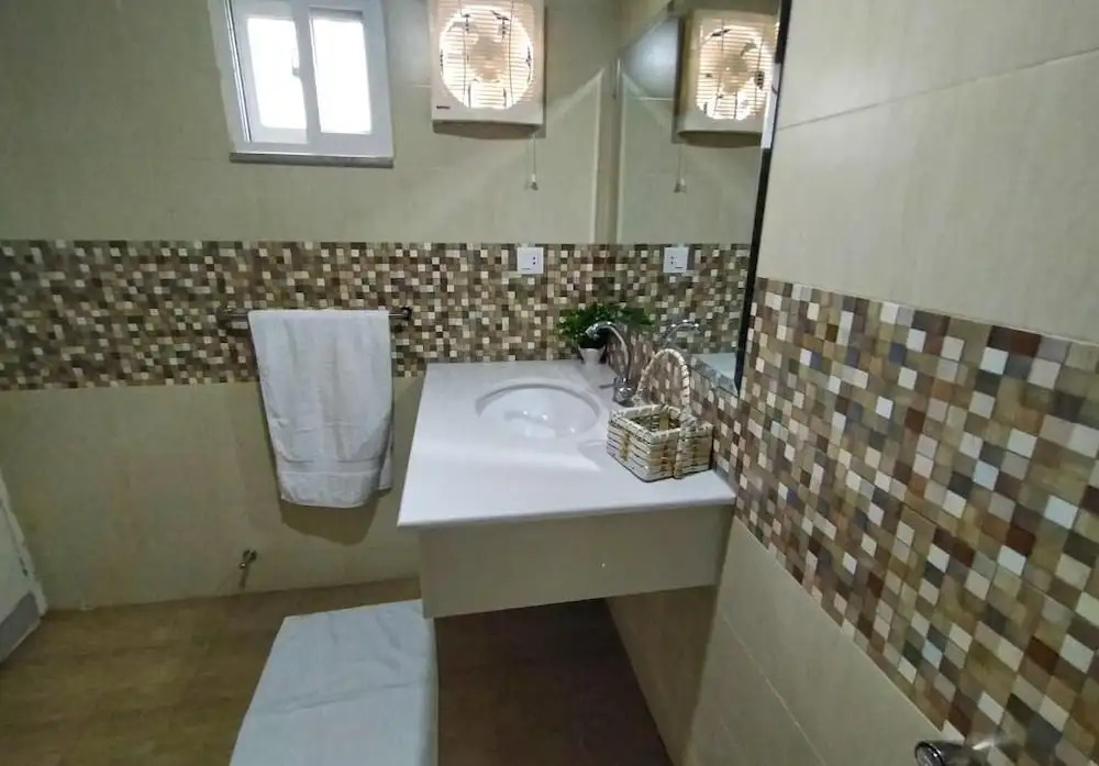 Hotel Gulberg Grand