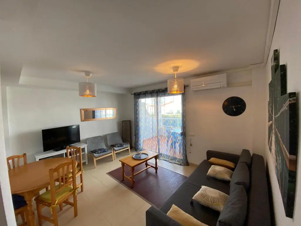 Apartamentos Punta Canaret Altamar