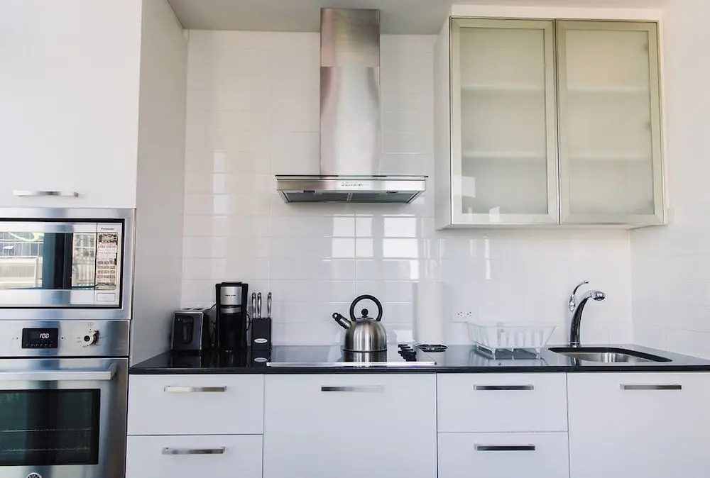 N2N Suites - ICE CityView Suite by Short Term Stays