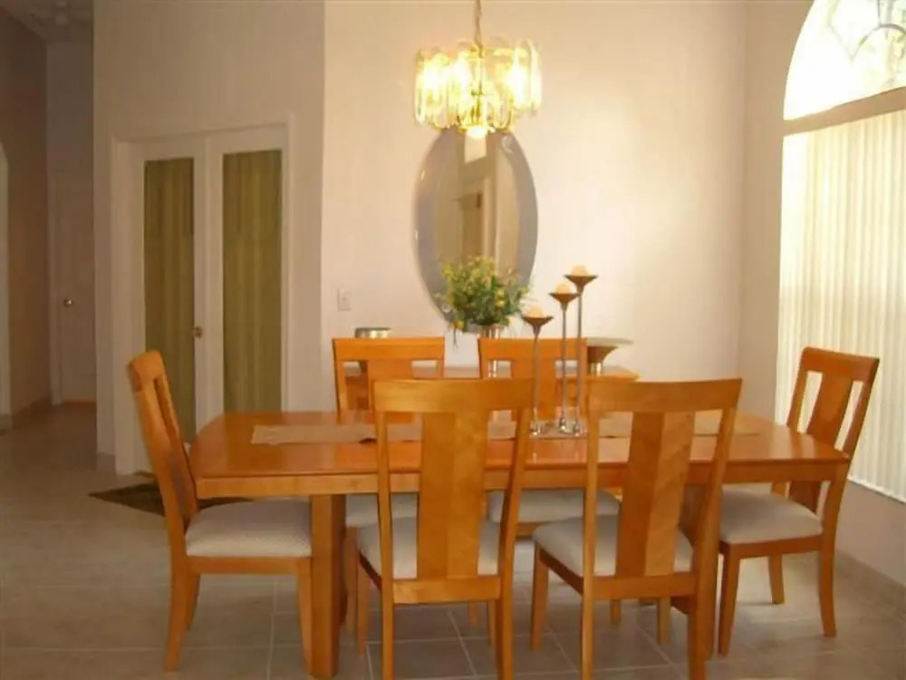 Very Comfortable Villa Close by Theme Parks