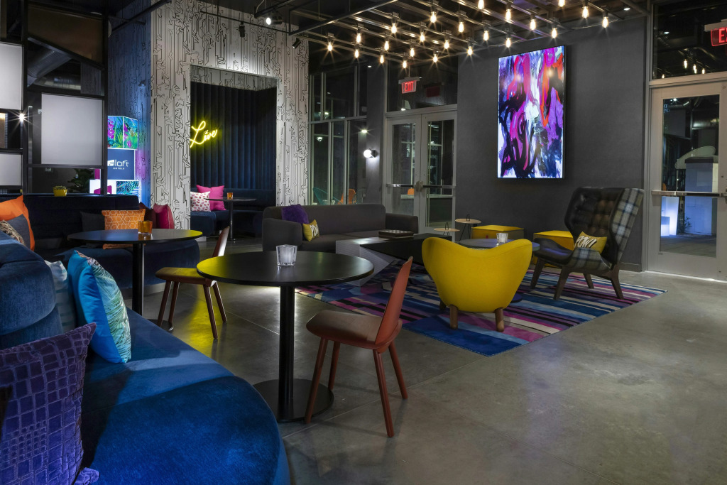 Aloft Glendale at Westgate