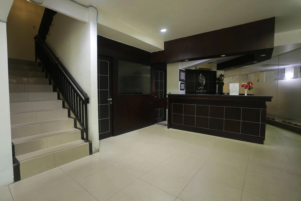 Hotel Sembilan Sembilan by OYO Rooms