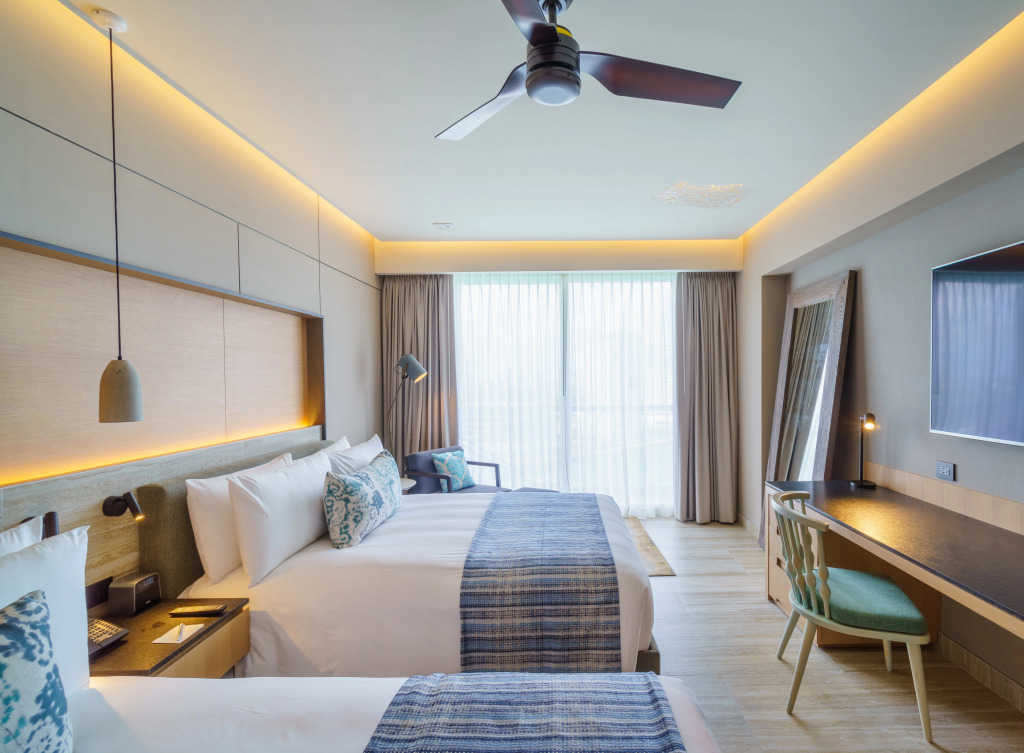 Renaissance Cancun Resort & Marina