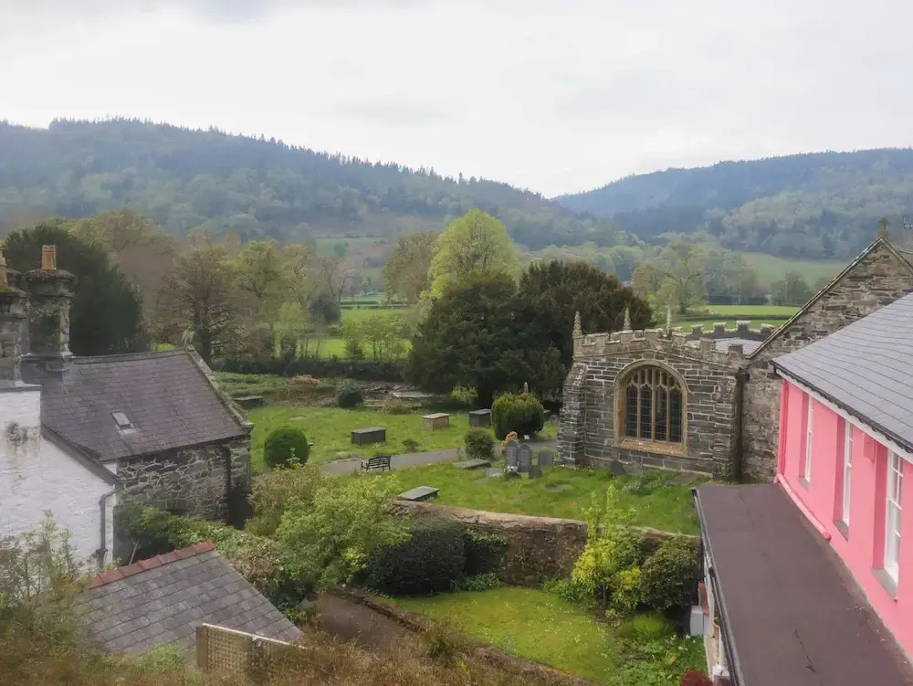 Trysorau Bach 2