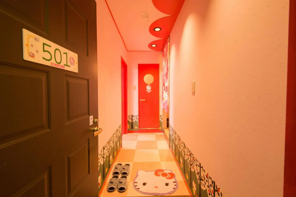 Hotel Candy Hall