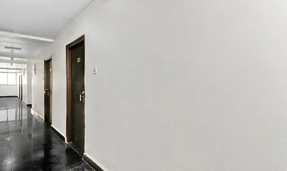 Itsy by Treebo - Royal Galaxy Kukatpally