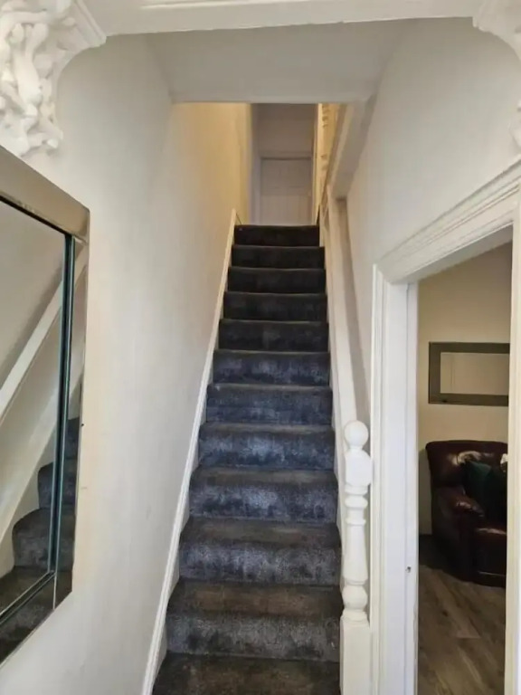 The Richmond Park Apartment
