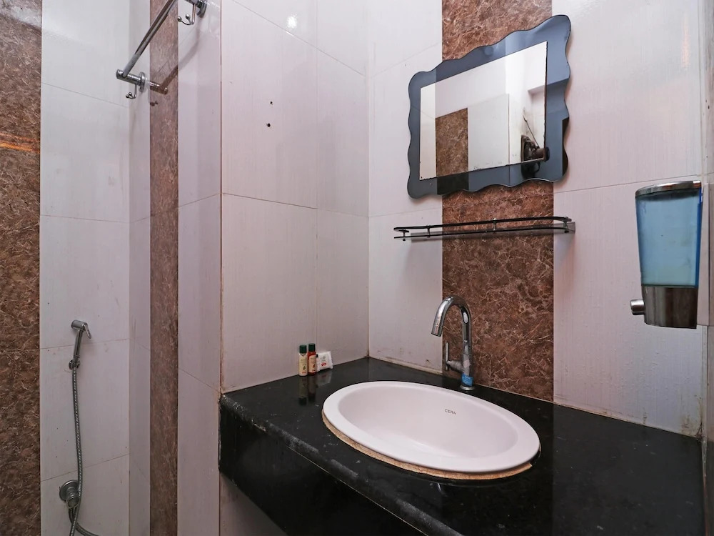 K R K Residency By OYO Rooms