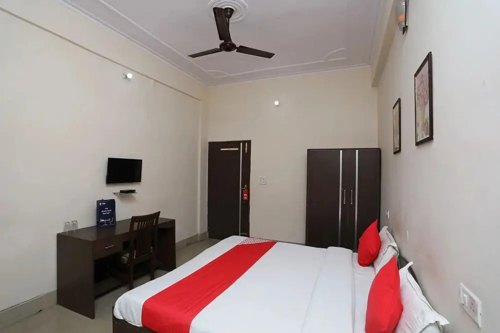 Moriya Palace By OYO Rooms