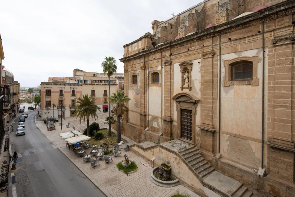 Casa Vittorio Emanuele con balcone by Wonderful Italy