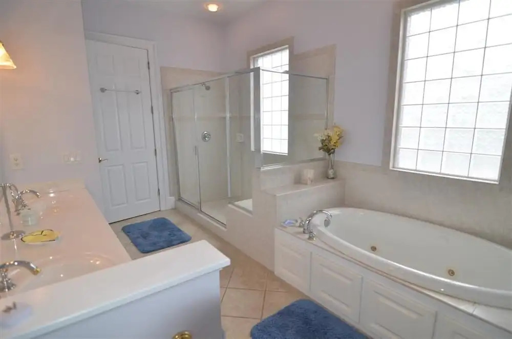 Blue Lagoon 4 Bedroom Home