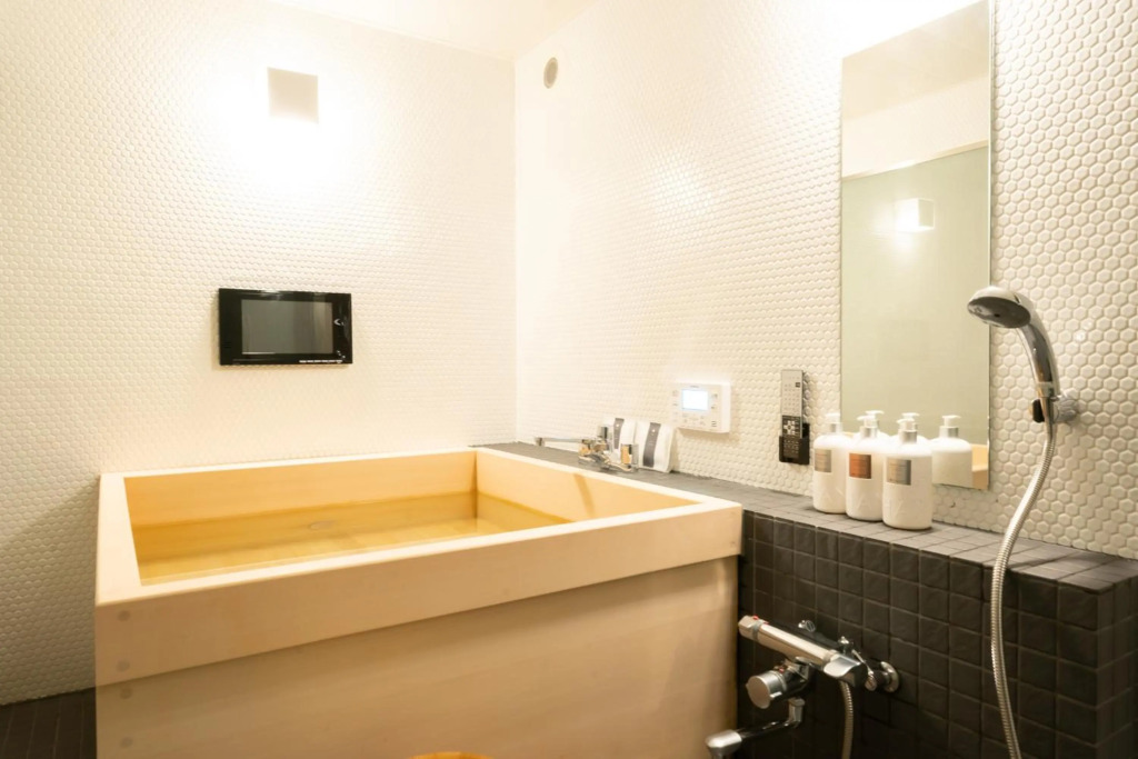 Roppongi Hotel S