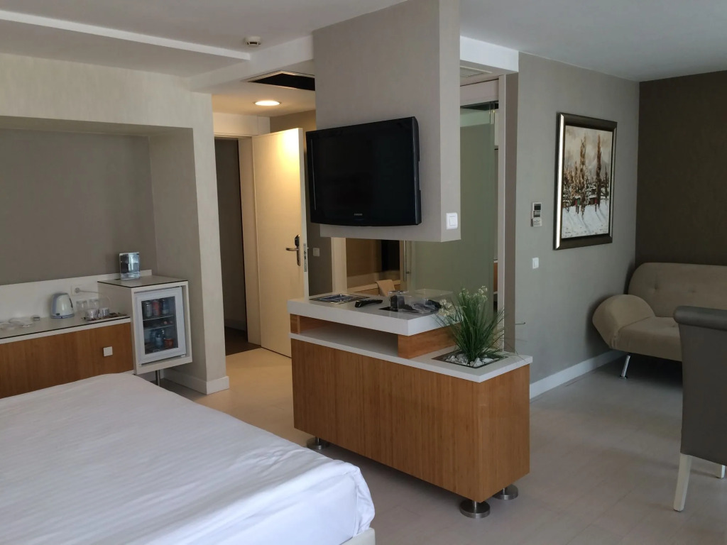 No 19 Boutique Hotel
