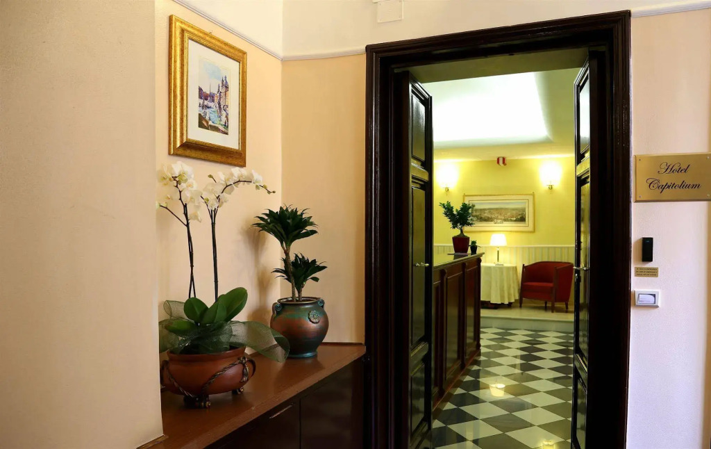 Capitolium Rooms