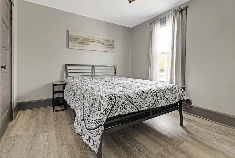 Comfortable 6Br 2Bath In The Heart Of Niagara Falls