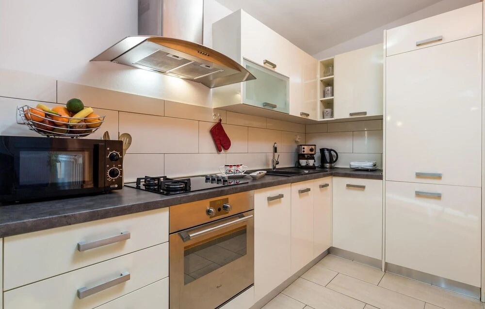 Nice Apartment in Rijeka With 2 Bedrooms and Wifi