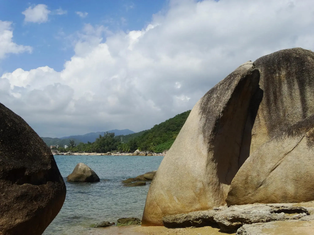 Blue Summer Inns Sanya Bay