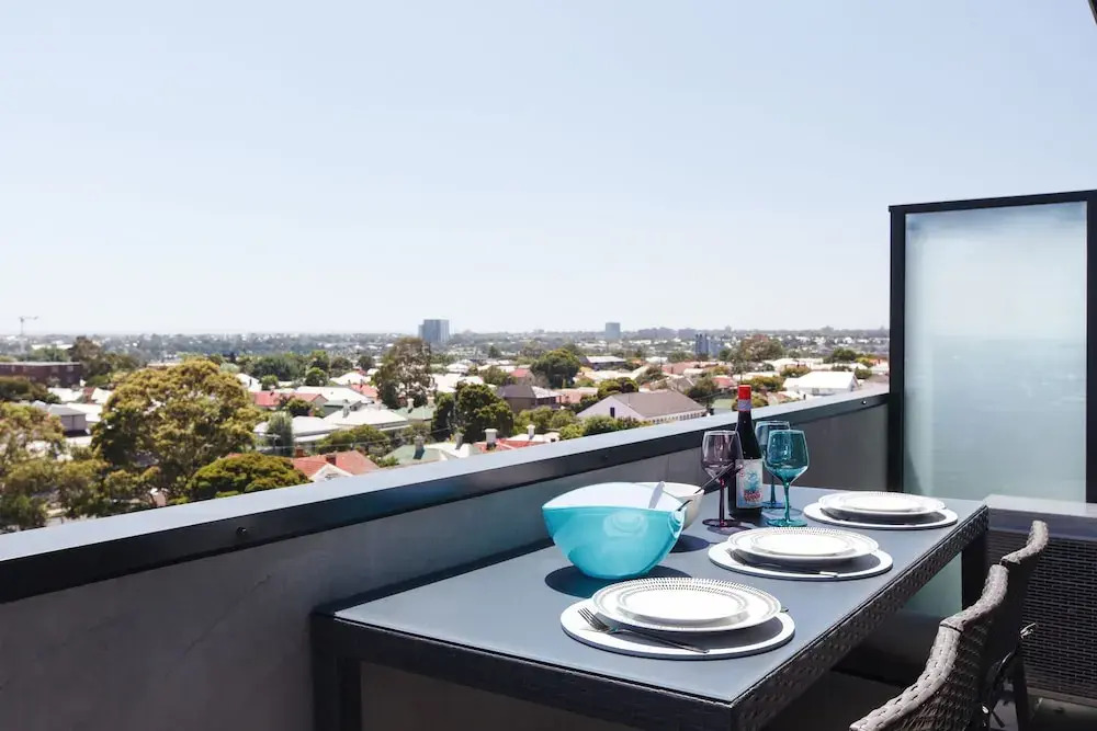 Spacious Urban Oasis in Central Location