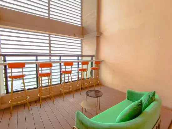 Xi'er Apartment