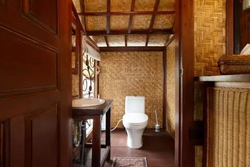 Hyacinth House