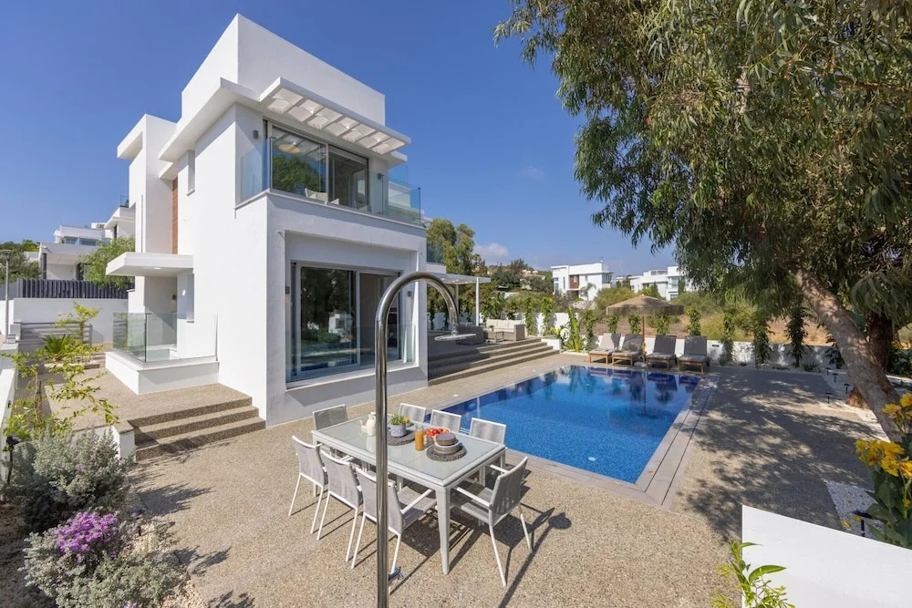 Protaras Leomi Seaview Villa