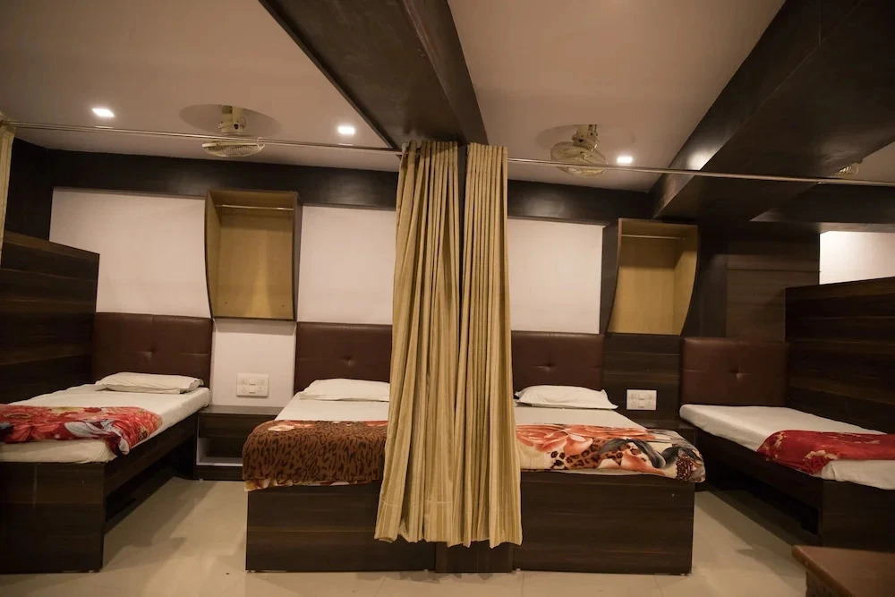 Mumbai Darbar - Hostel