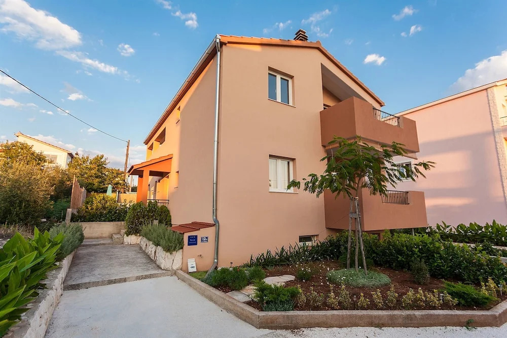 Apartments Ante