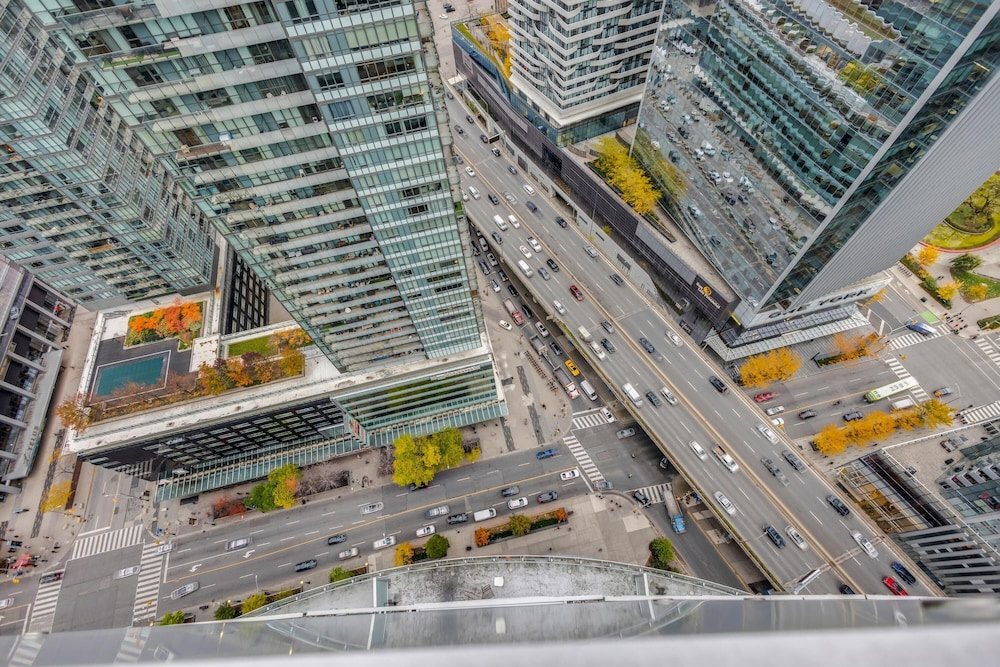 Harbourfront District