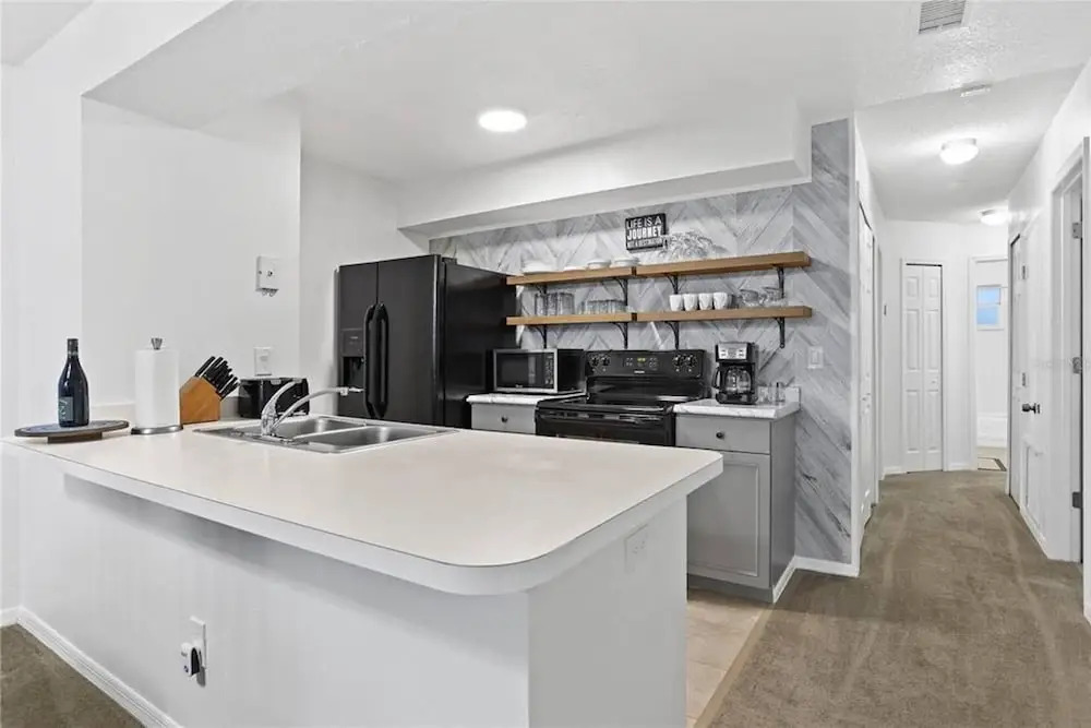 2036 Royal Palm Bay