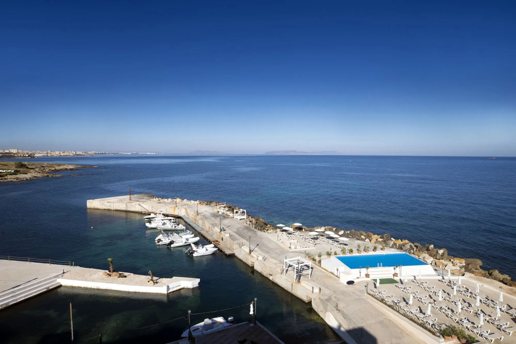 Hotel Tirreno