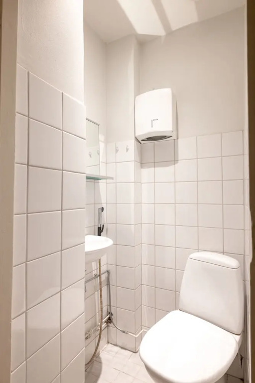 2ndhomes Bright & Spacious 5BR Apartment