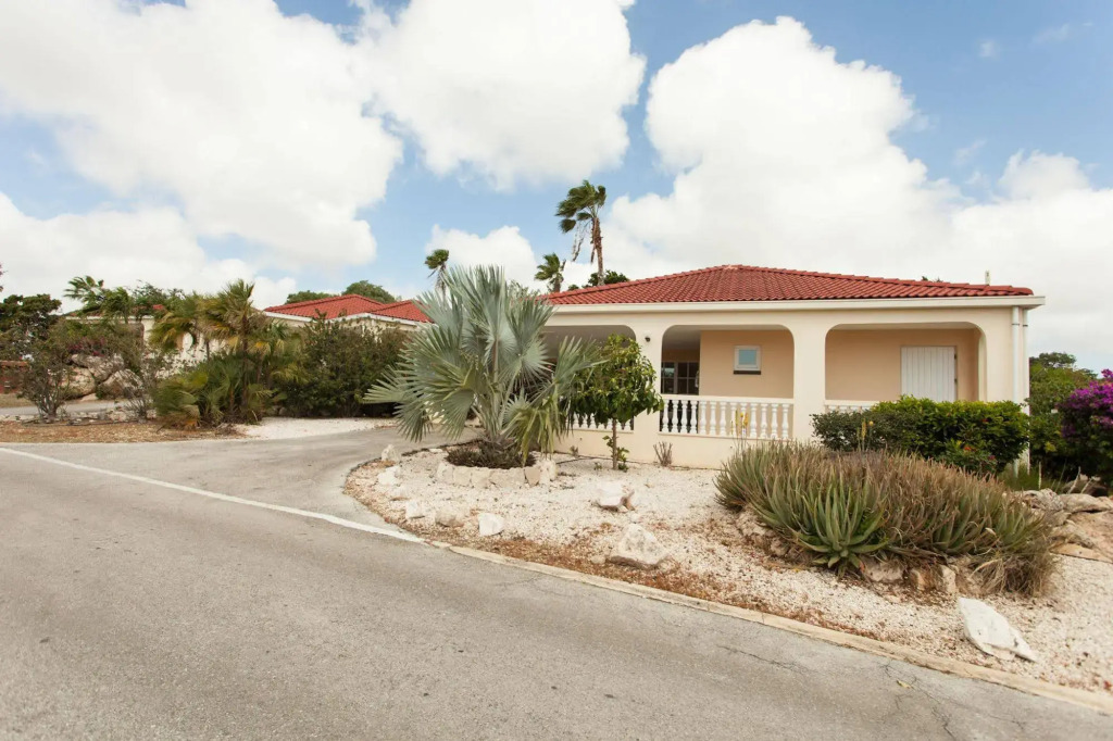 Sonesta Hotels & Resorts Livingstone Curacao