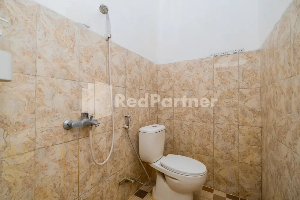 Omah Kalimosodo Mitra RedDoorz near Stasiun Malang Kota Baru