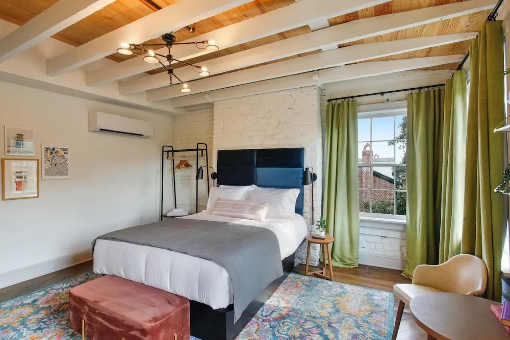 The Present Hotel