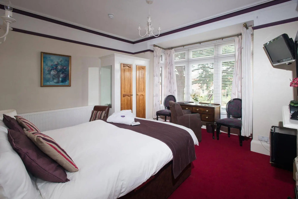 Clairmont Guest House