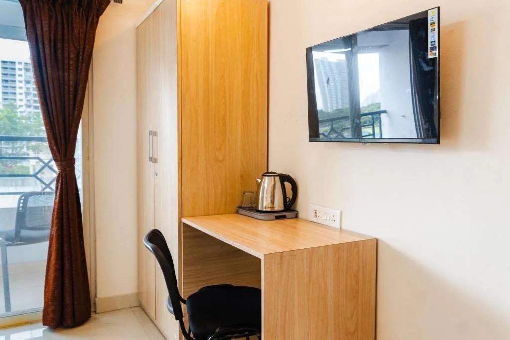 Itsy Hotels Opal Suites, Mundhwa, Near Koregaon Park