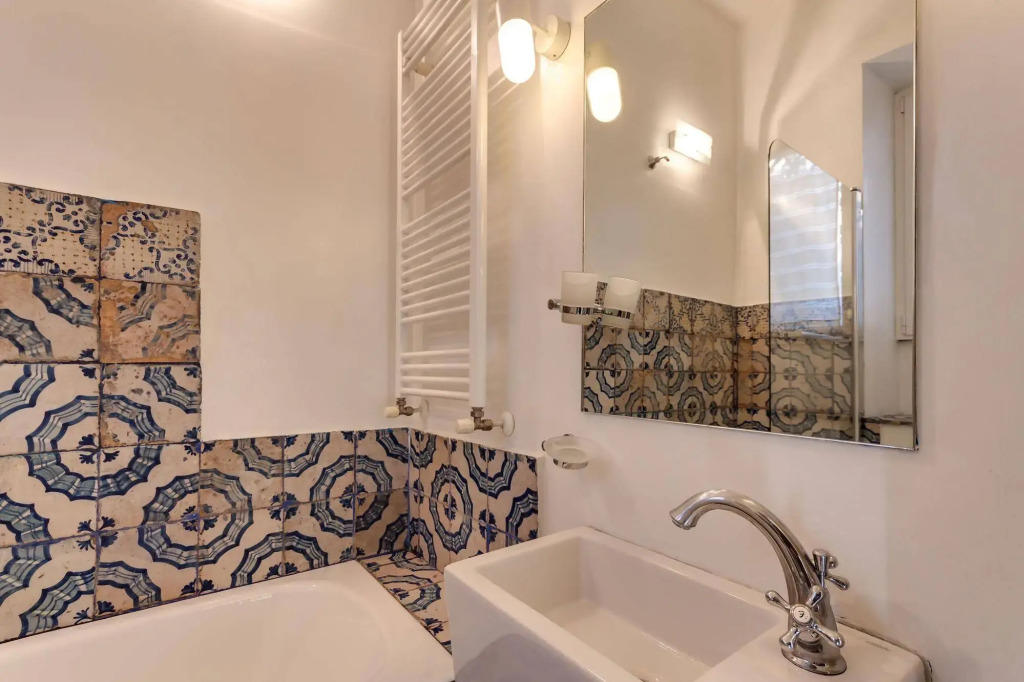 Monti Guest House - Affittacamere