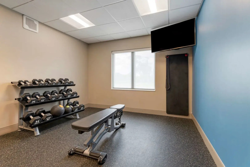 Best Western Plus Isanti