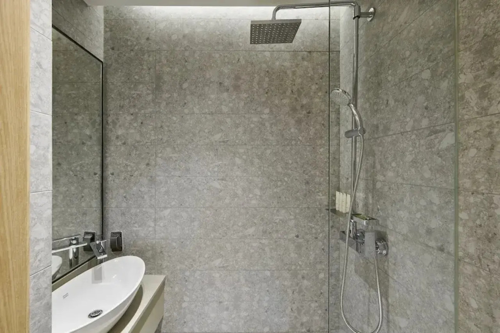 N285Hotel