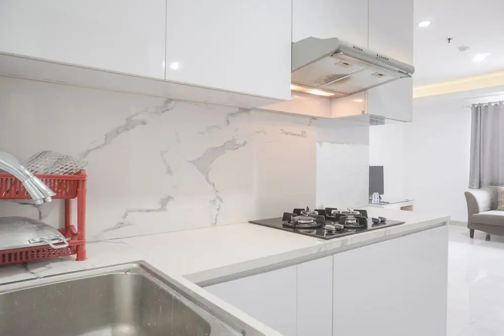 Spacious 3Br At Green Central City Glodok Apartment